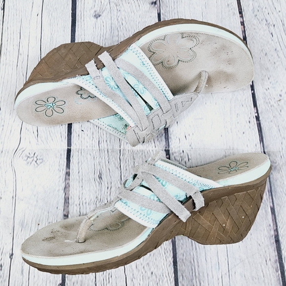 CUSHE | Entwine thong wedge sandals - Picture 3 of 9